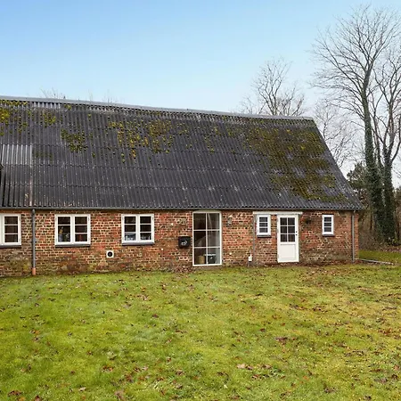 3 Bedroom Cozy In Skaerbaek